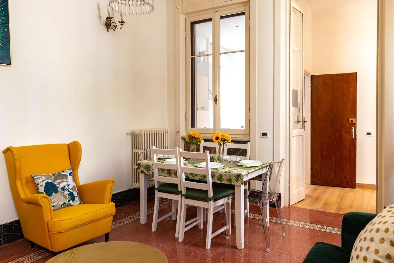 Apartment Charlotte Appartamento Con Parcheggio, 5 Terre, Vicino Stazione La Spezia